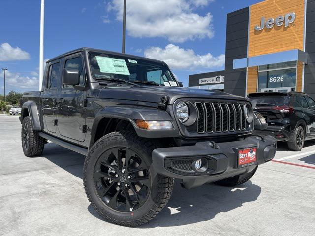 2024 Jeep Gladiator GLADIATOR NIGHTHAWK 4X4