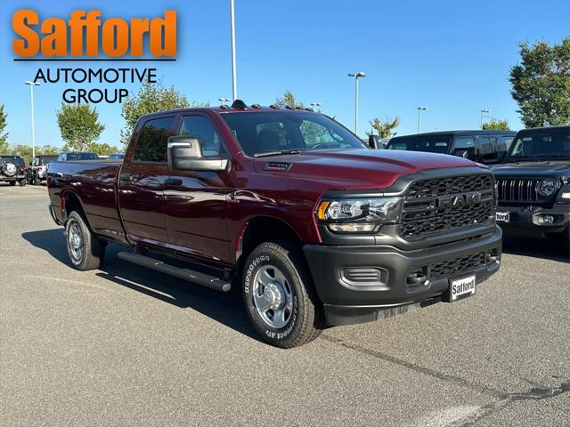 2024 RAM Ram 2500 RAM 2500 TRADESMAN CREW CAB 4X4 8 BOX