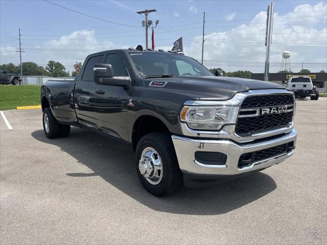 2024 RAM Ram 3500 RAM 3500 TRADESMAN CREW CAB 4X4 8 BOX