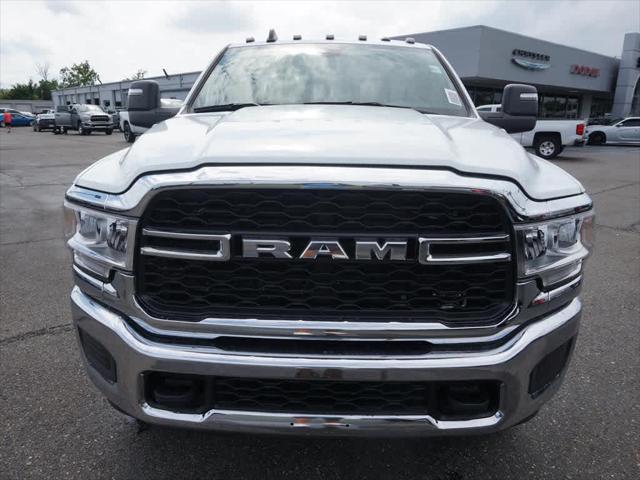 2024 RAM Ram 2500 RAM 2500 TRADESMAN CREW CAB 4X4 64 BOX