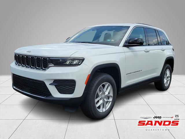 2024 Jeep Grand Cherokee GRAND CHEROKEE LAREDO X 4X4