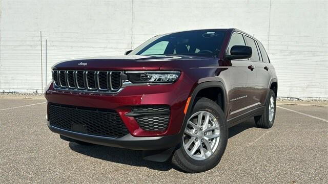 2024 Jeep Grand Cherokee GRAND CHEROKEE LAREDO X 4X4