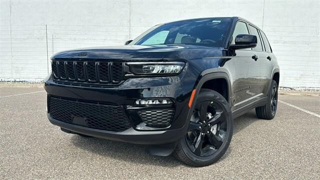 2024 Jeep Grand Cherokee GRAND CHEROKEE LIMITED 4X4