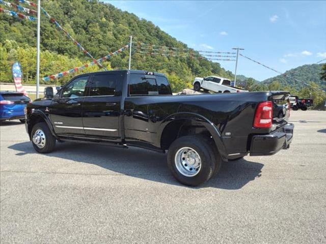 2024 RAM Ram 3500 RAM 3500 LIMITED CREW CAB 4X4 8 BOX