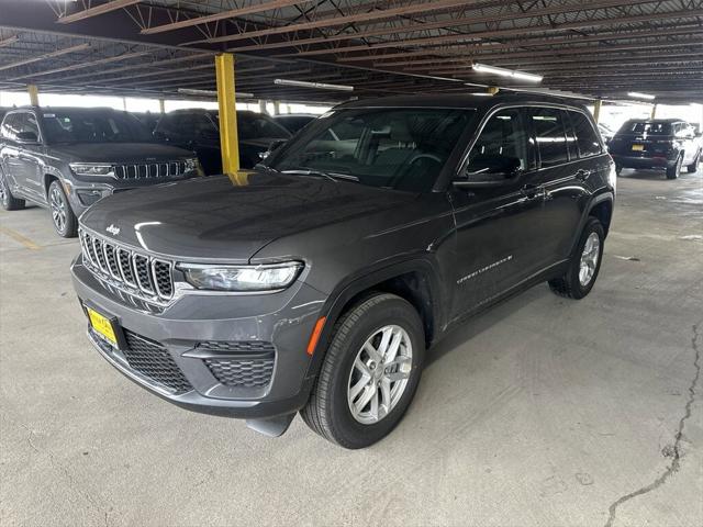 2024 Jeep Grand Cherokee GRAND CHEROKEE LAREDO X 4X2