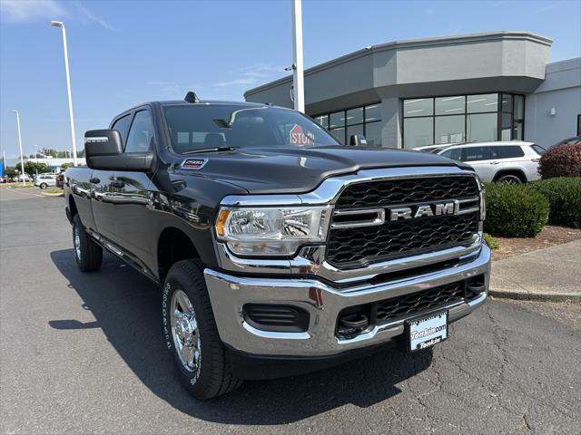 2024 RAM Ram 2500 RAM 2500 TRADESMAN CREW CAB 4X4 8 BOX