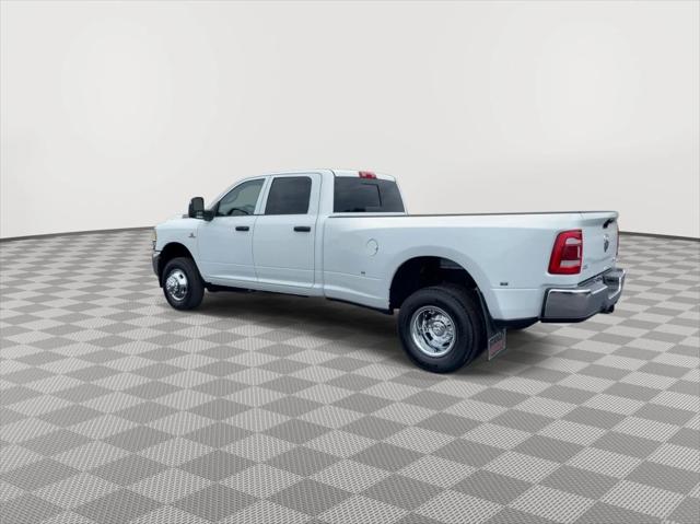 2024 RAM Ram 3500 RAM 3500 TRADESMAN CREW CAB 4X4 8 BOX