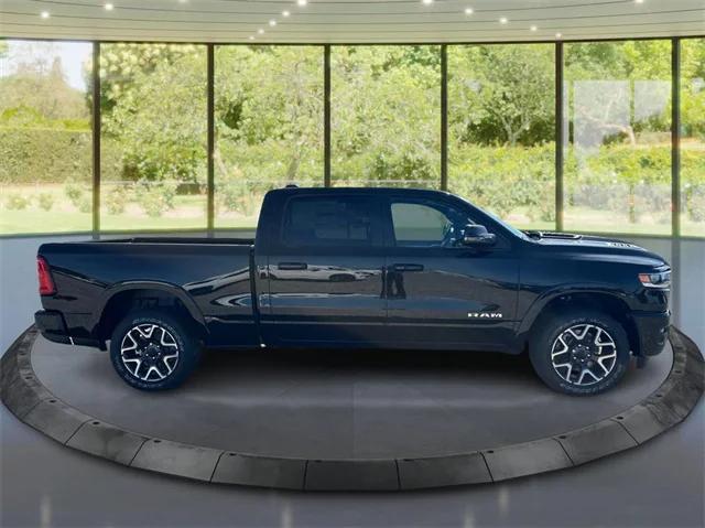 2025 RAM Ram 1500 RAM 1500 LARAMIE CREW CAB 4X4 64 BOX