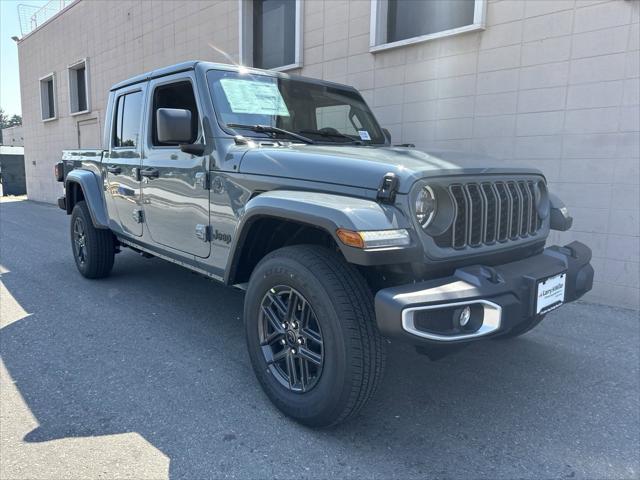 2024 Jeep Gladiator GLADIATOR SPORT S 4X4