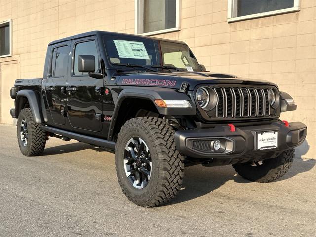 2024 Jeep Gladiator GLADIATOR RUBICON 4X4