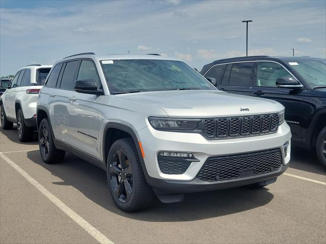 2024 Jeep Grand Cherokee GRAND CHEROKEE LIMITED 4X4