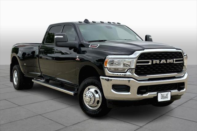 2024 RAM Ram 3500 RAM 3500 TRADESMAN CREW CAB 4X4 8 BOX