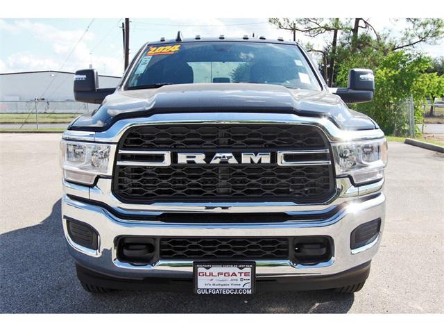 2024 RAM Ram 3500 RAM 3500 TRADESMAN CREW CAB 4X4 8 BOX