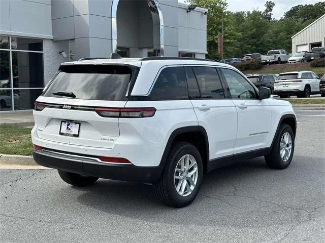 2024 Jeep Grand Cherokee GRAND CHEROKEE LAREDO X 4X4