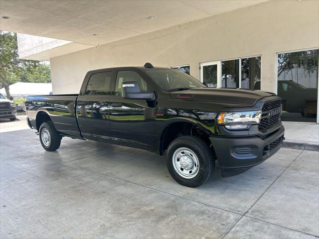 2024 RAM Ram 2500 RAM 2500 TRADESMAN CREW CAB 4X4 8 BOX