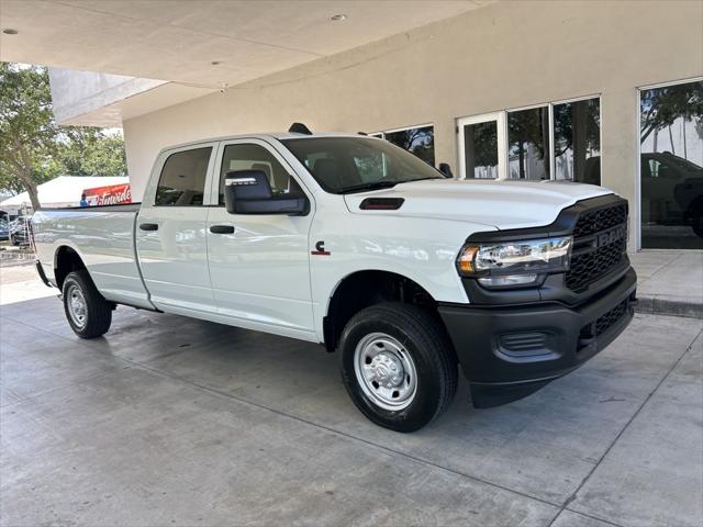 2024 RAM Ram 2500 RAM 2500 TRADESMAN CREW CAB 4X4 8 BOX