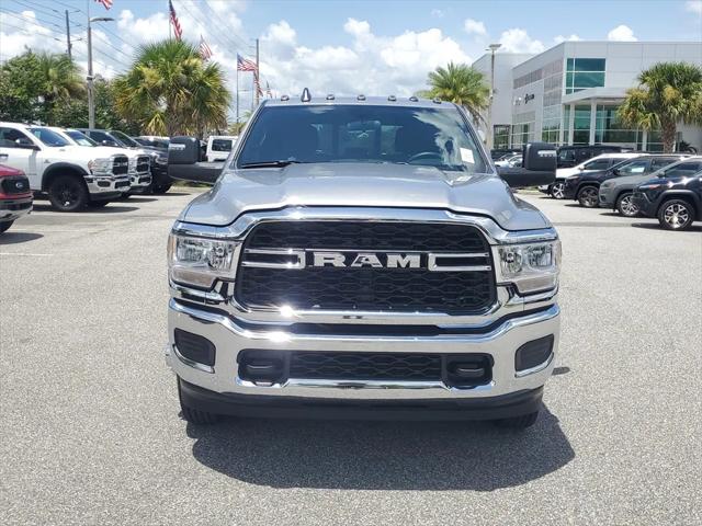 2024 RAM Ram 3500 RAM 3500 TRADESMAN CREW CAB 4X4 8 BOX