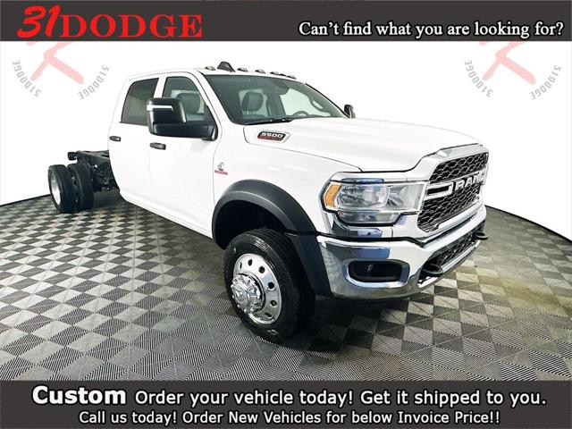 2024 RAM Ram 5500 Chassis Cab RAM 5500 TRADESMAN CHASSIS CREW CAB 4X2 84 CA