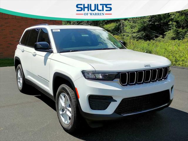 2024 Jeep Grand Cherokee GRAND CHEROKEE LAREDO X 4X4