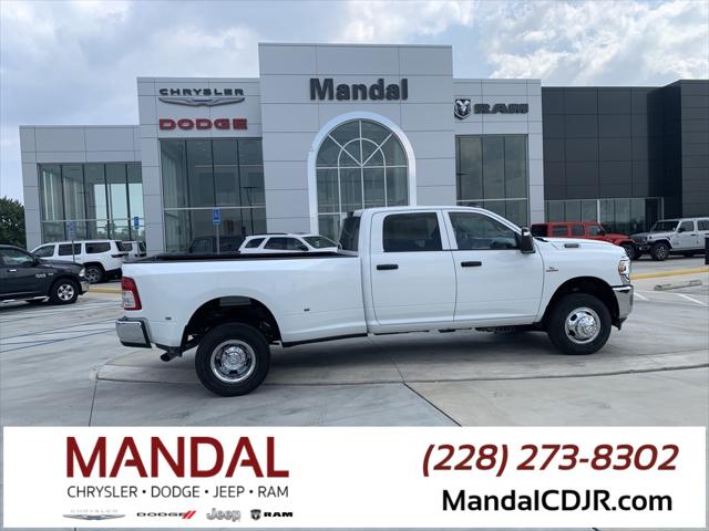 2024 RAM Ram 3500 RAM 3500 TRADESMAN CREW CAB 4X4 8 BOX