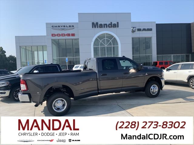 2024 RAM Ram 3500 RAM 3500 TRADESMAN CREW CAB 4X4 8 BOX