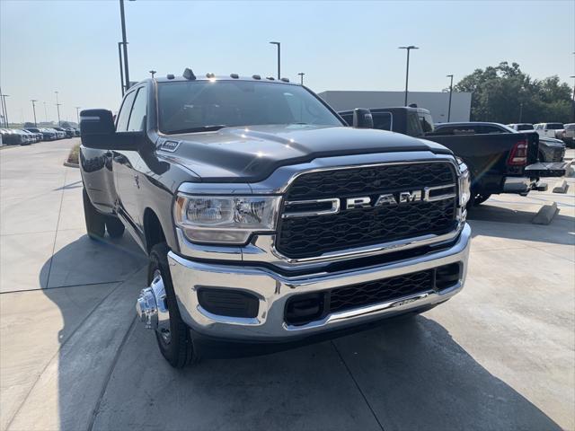 2024 RAM Ram 3500 RAM 3500 TRADESMAN CREW CAB 4X4 8 BOX