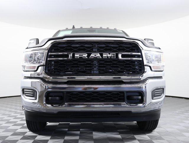 2024 RAM Ram 3500 RAM 3500 TRADESMAN CREW CAB 4X4 8 BOX