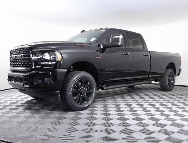 2024 RAM Ram 3500 RAM 3500 BIG HORN CREW CAB 4X4 8 BOX