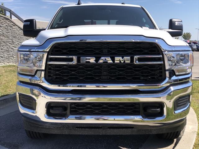 2024 RAM Ram 3500 RAM 3500 TRADESMAN CREW CAB 4X4 64 BOX