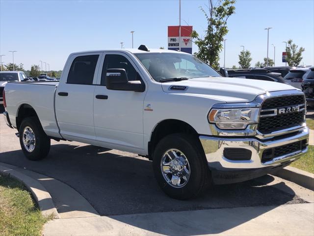 2024 RAM Ram 3500 RAM 3500 TRADESMAN CREW CAB 4X4 64 BOX