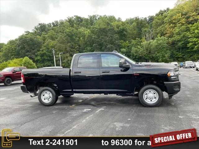 2024 RAM Ram 2500 RAM 2500 TRADESMAN CREW CAB 4X4 64 BOX