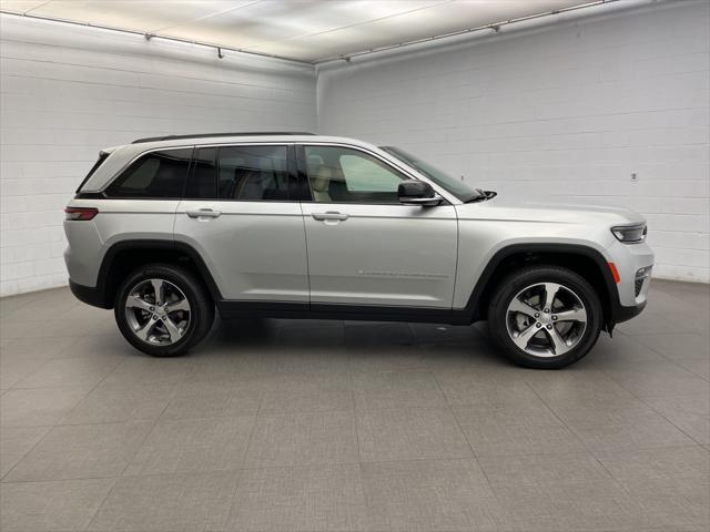 2024 Jeep Grand Cherokee GRAND CHEROKEE LIMITED 4X4