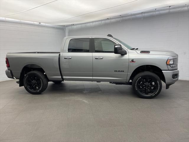 2024 RAM Ram 3500 RAM 3500 BIG HORN CREW CAB 4X4 64 BOX