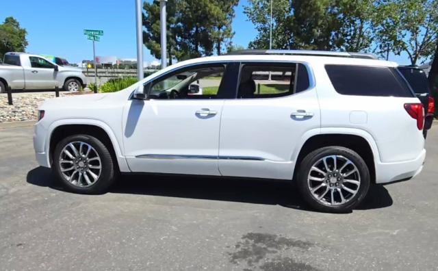 2021 GMC Acadia AWD Denali