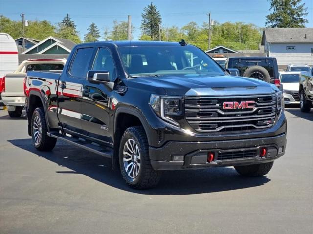 2023 GMC Sierra 1500 4WD Crew Cab Standard Box AT4