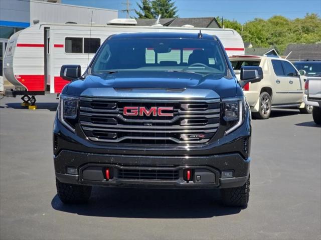 2023 GMC Sierra 1500 4WD Crew Cab Standard Box AT4