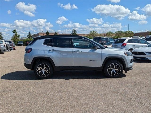 2024 Jeep Compass COMPASS LIMITED 4X4