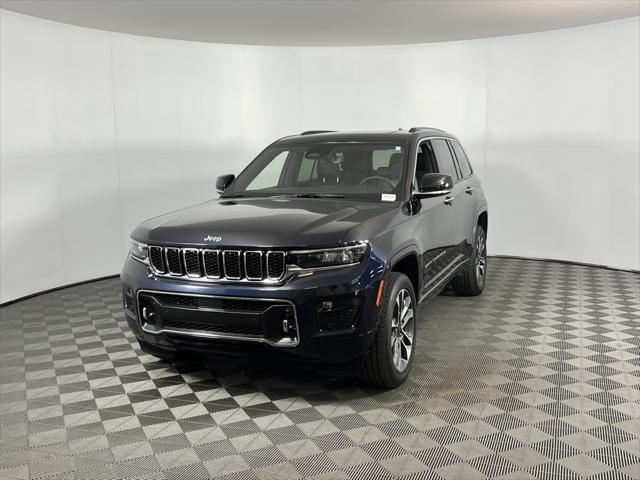 2023 Jeep Grand Cherokee Overland 4x2