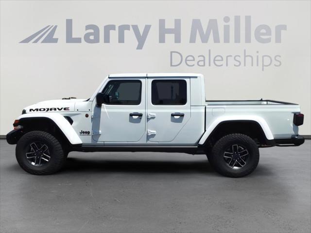 2024 Jeep Gladiator GLADIATOR MOJAVE X 4X4