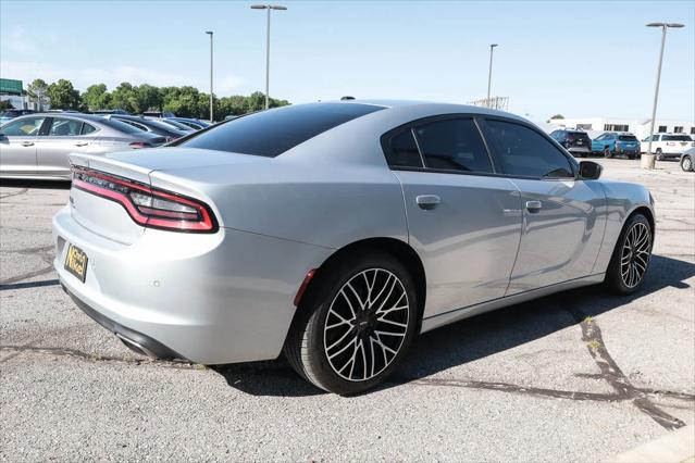 2019 Dodge Charger SXT RWD