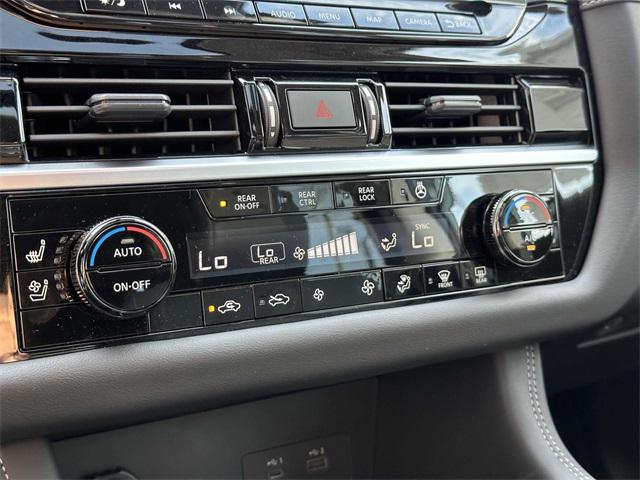 2024 Nissan Pathfinder Platinum 4WD