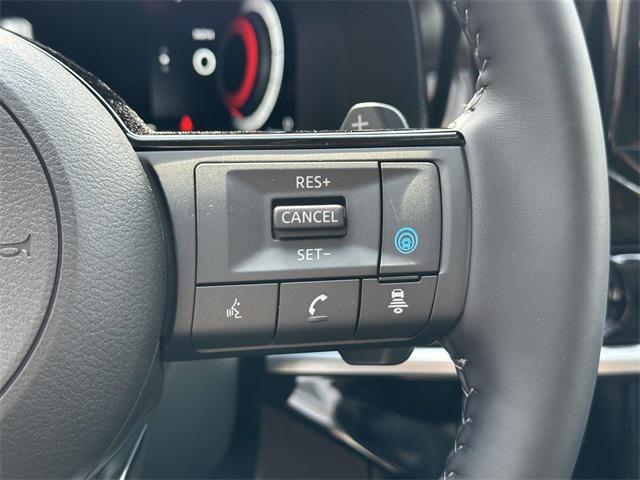 2024 Nissan Pathfinder Platinum 4WD