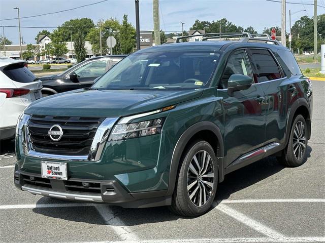 2024 Nissan Pathfinder Platinum 4WD