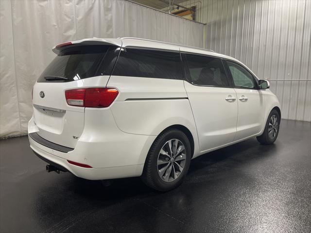 2016 Kia Sedona SX
