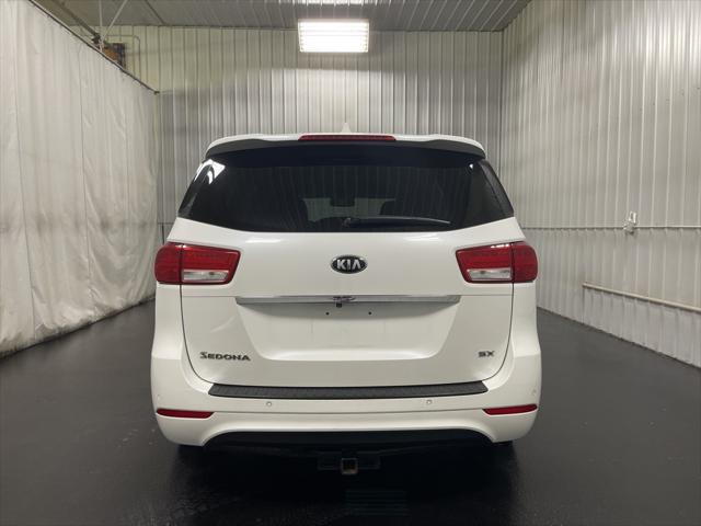 2016 Kia Sedona SX
