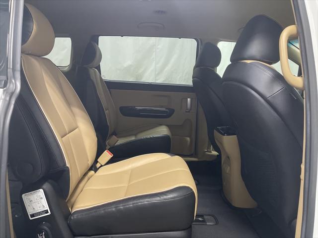 2016 Kia Sedona SX