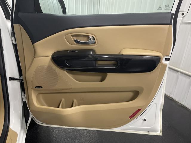 2016 Kia Sedona SX