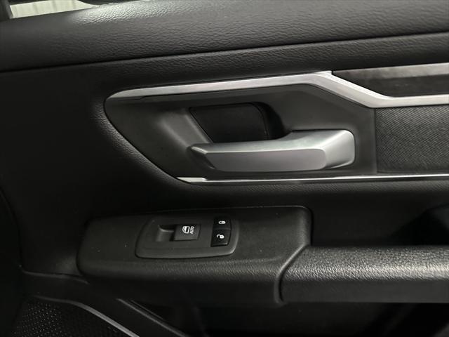 2019 Ram 1500 Big Horn/Lone Star Crew Cab 4x4 57 Box