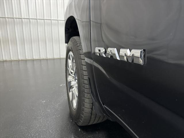 2019 Ram 1500 Big Horn/Lone Star Crew Cab 4x4 57 Box