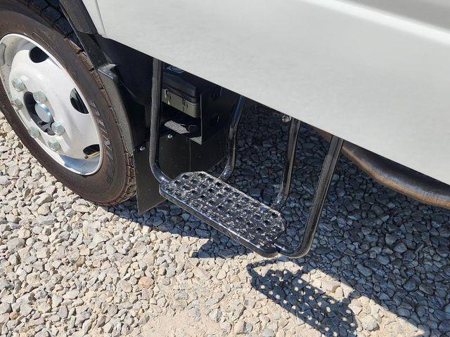 2025 Chevrolet 5500 150" Wheelbase